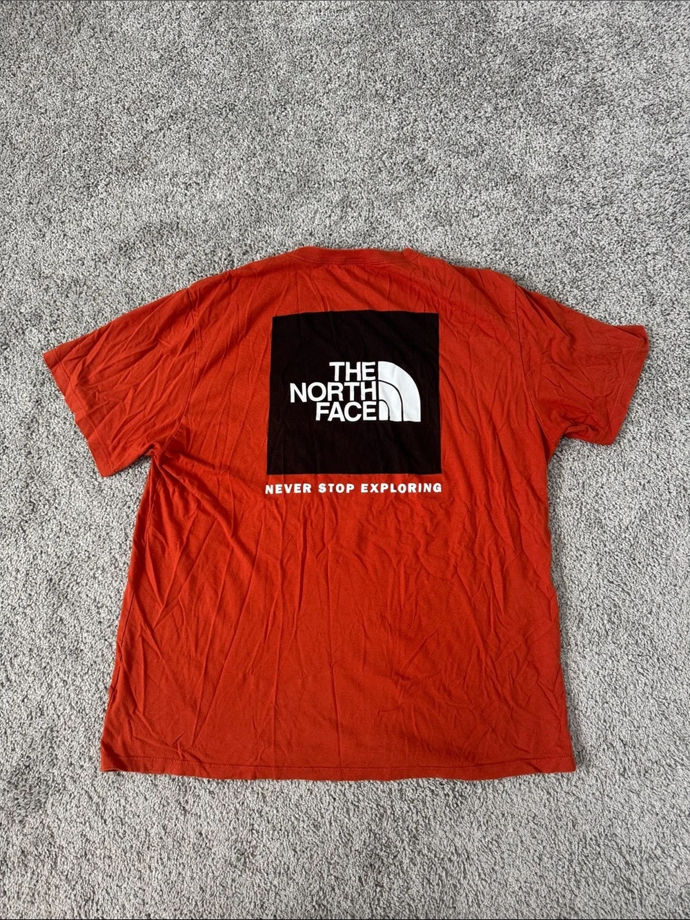 The North Face Men’s Short Sleeve Crewneck Tee shirt Orange size L US 28’ X 19’